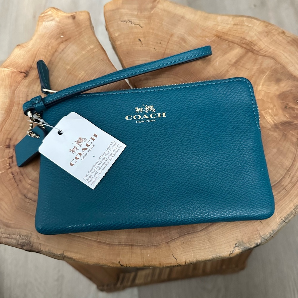 Coach wristlet, turquoise